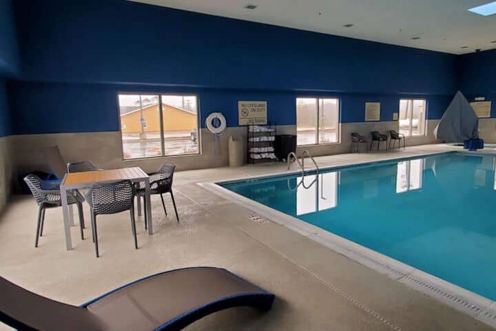 Pool 40 of 69