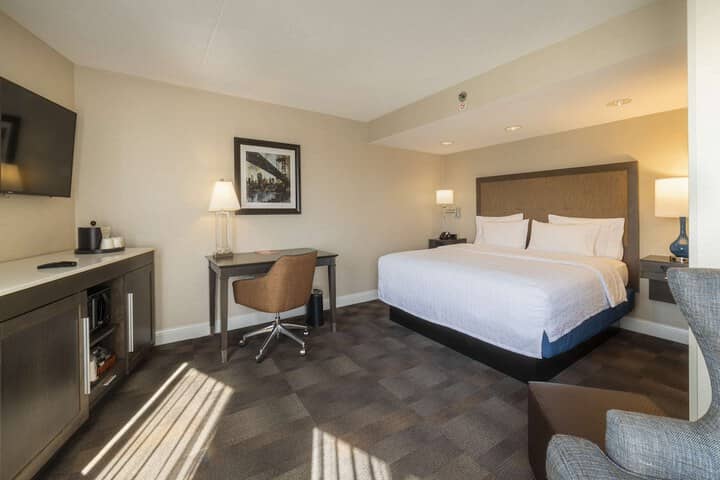 Room 10 of 41