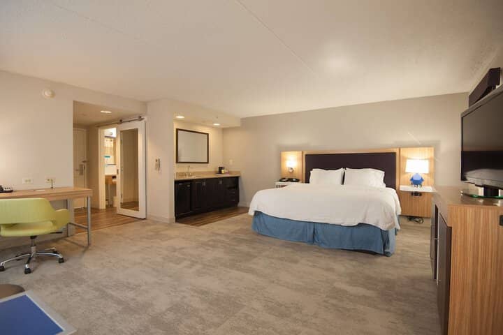 Room 26 of 52
