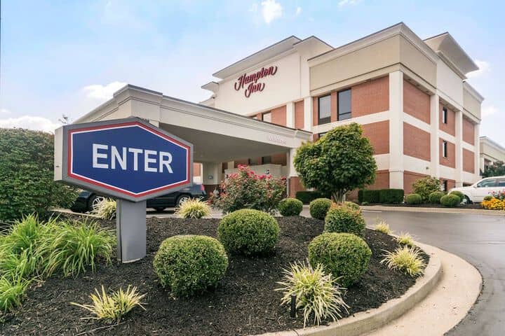 Hotel 75 of 78