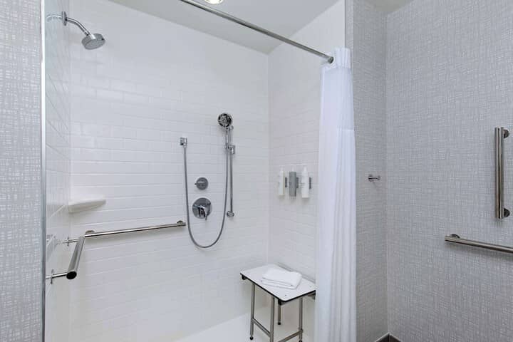 Room 20 of 31