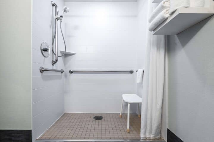 Bathroom shower