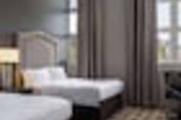 Room 110 of 291