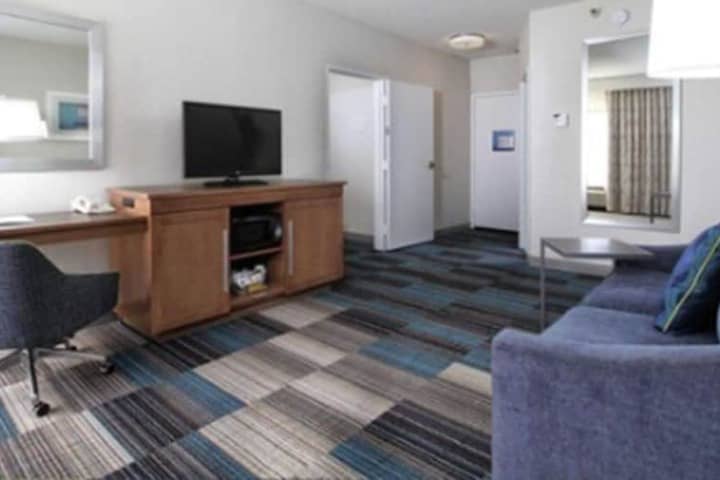 Room 26 of 48