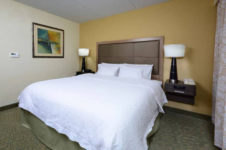 Room 8 of 49
