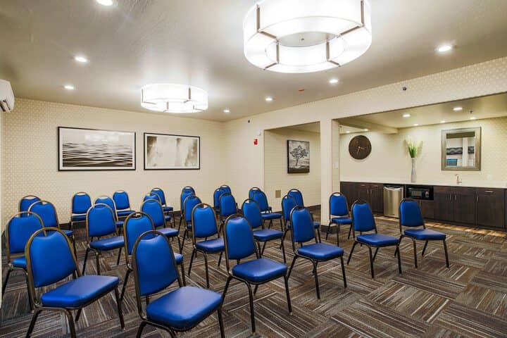 Meeting facility