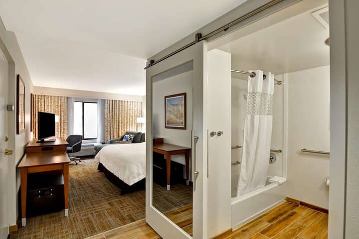 Room 20 of 63