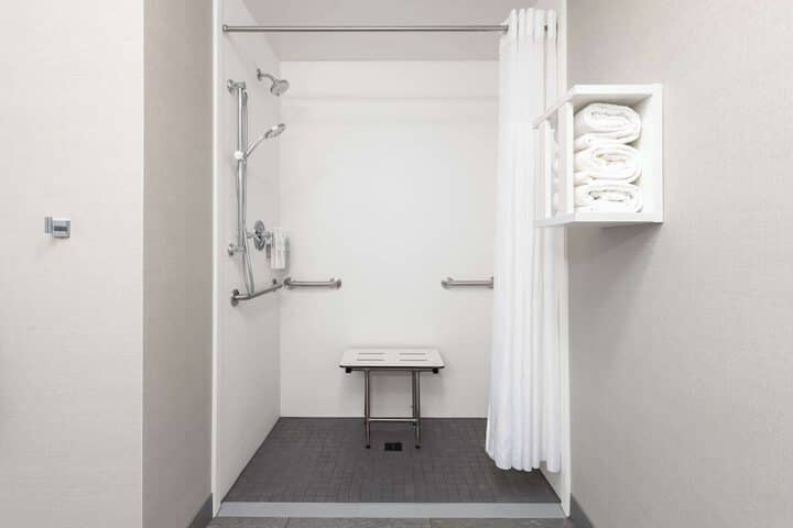 Bathroom shower
