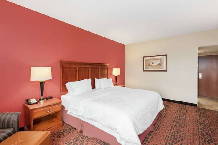 Room 13 of 29