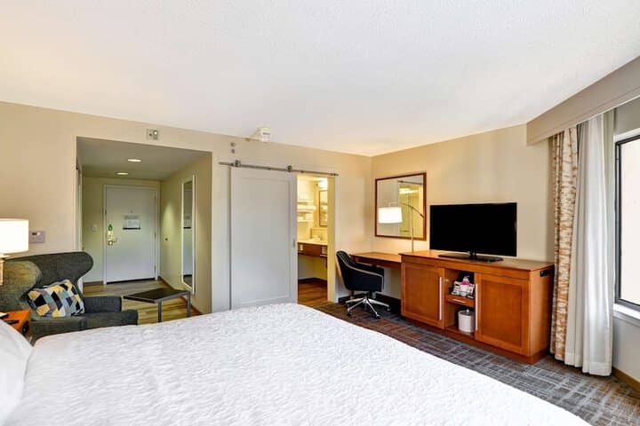 Room 19 of 63