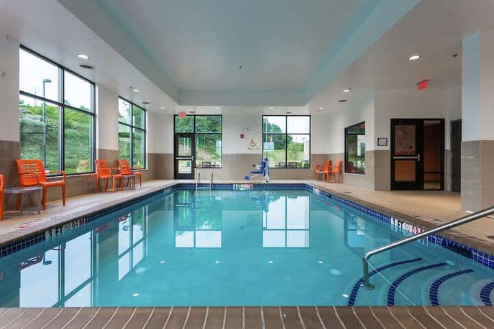 Pool 20 of 33