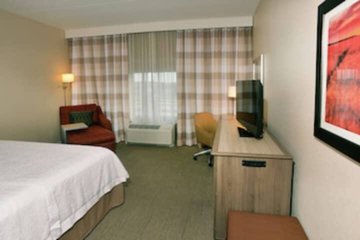 Room 37 of 90