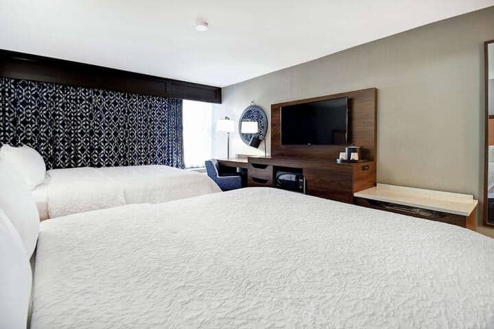Room 27 of 45