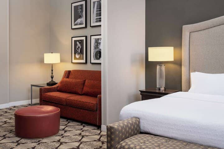 Room 108 of 291
