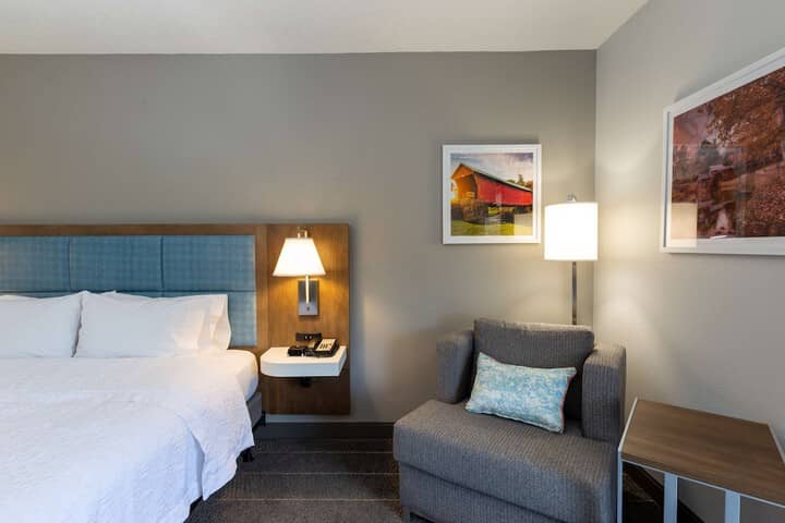 Room 17 of 53