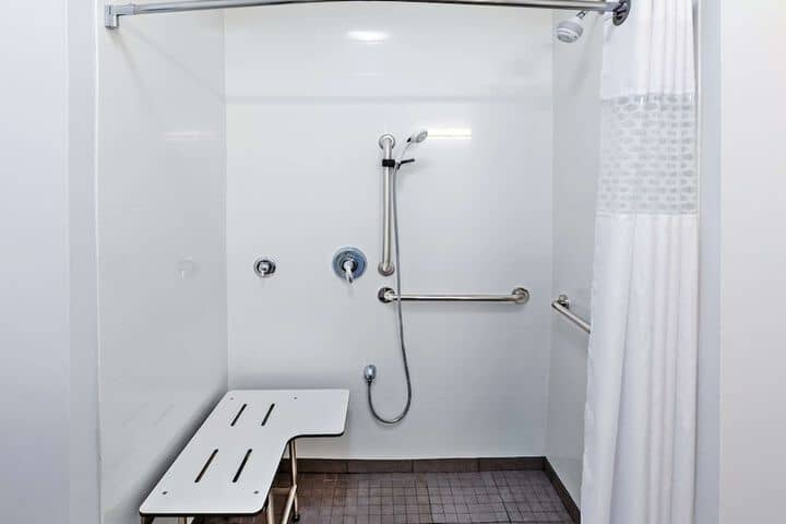 Bathroom shower
