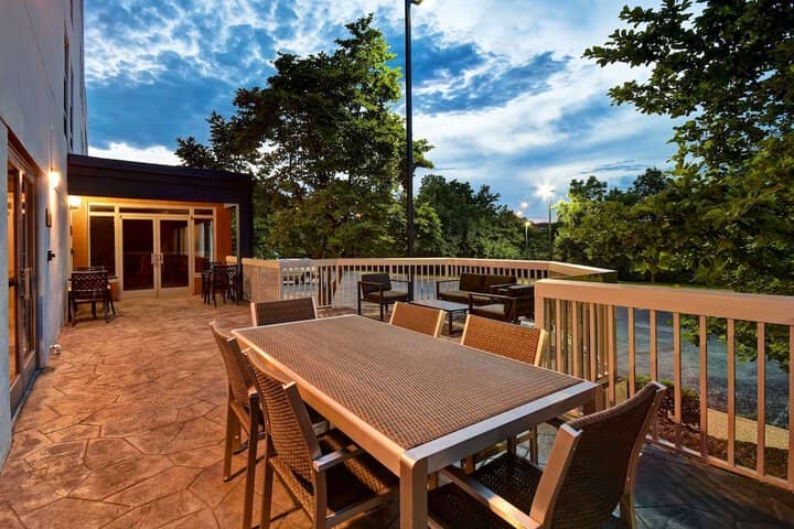 Terrace/Patio 41 of 45