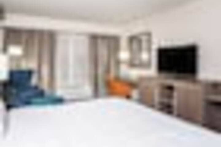 Room 38 of 135