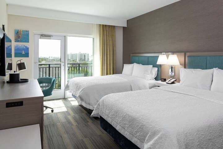 Room 4 of 26