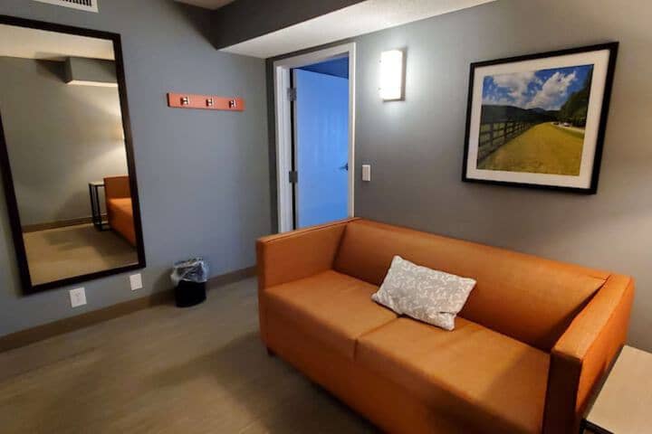 Room 31 of 69