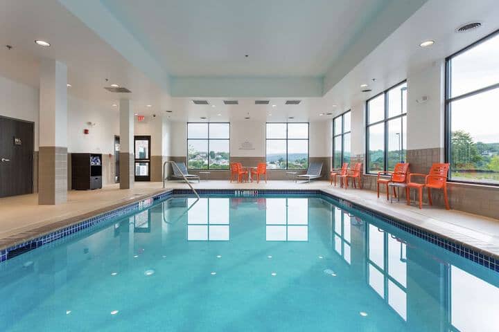 Pool 19 of 33