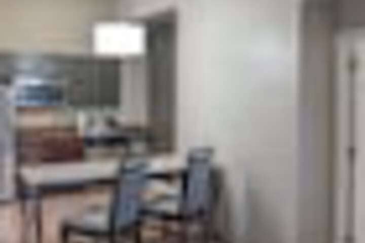 Room 95 of 291