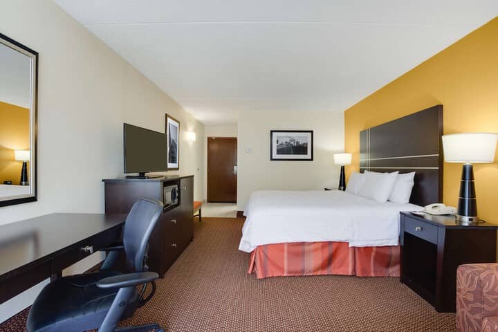 Room 17 of 47