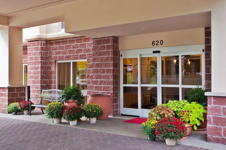 Hotel 126 of 135