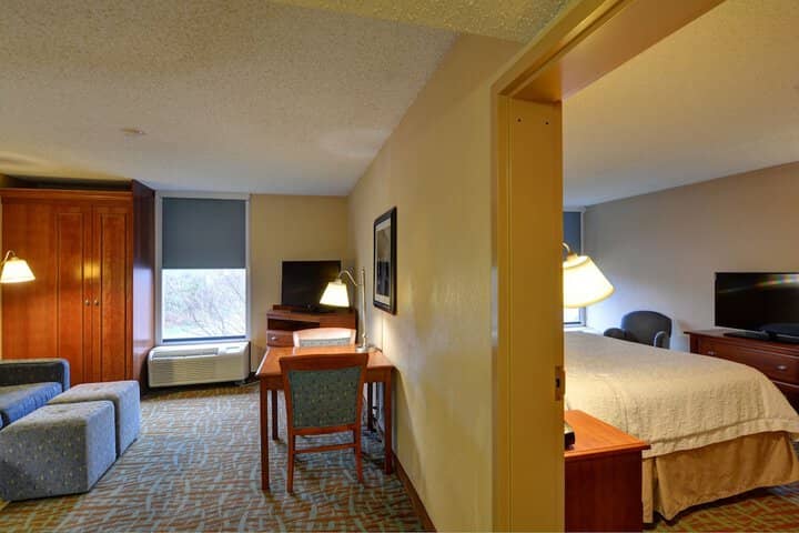 Room 10 of 55