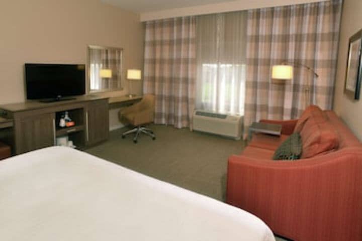 Room 16 of 90