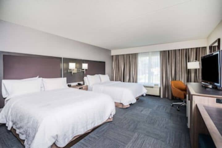 Room 34 of 135