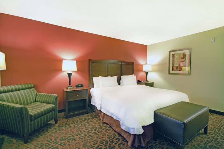 Room 12 of 48