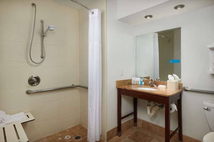 Bathroom shower