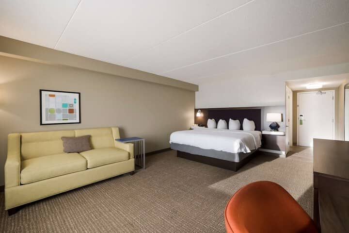 Room 20 of 63