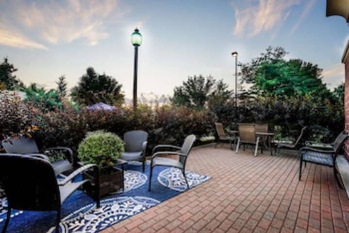Terrace/Patio 112 of 135