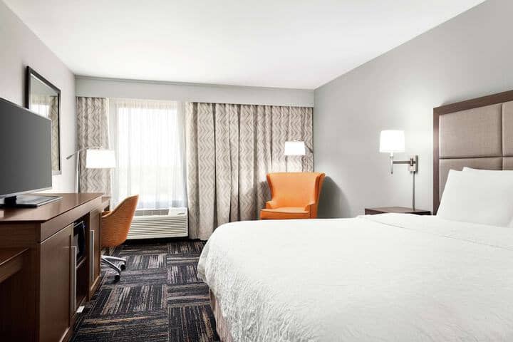 Room 5 of 36