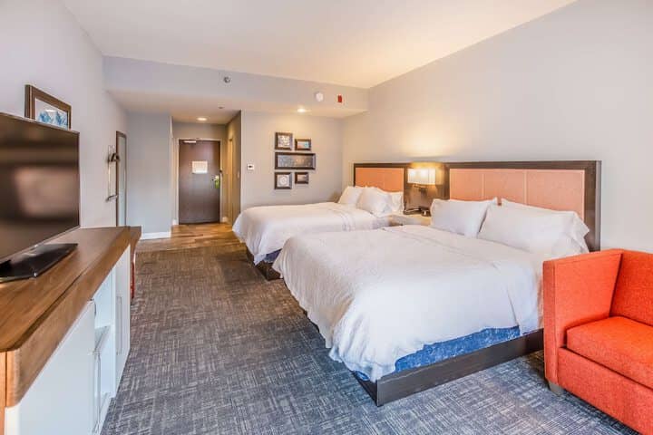 Room 22 of 110