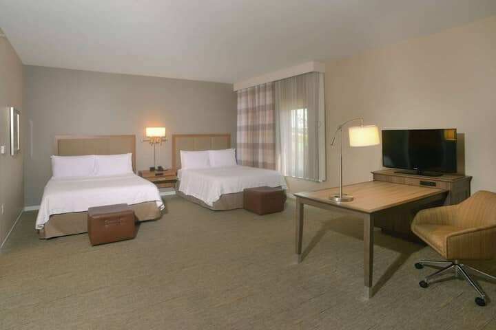 Room 30 of 90