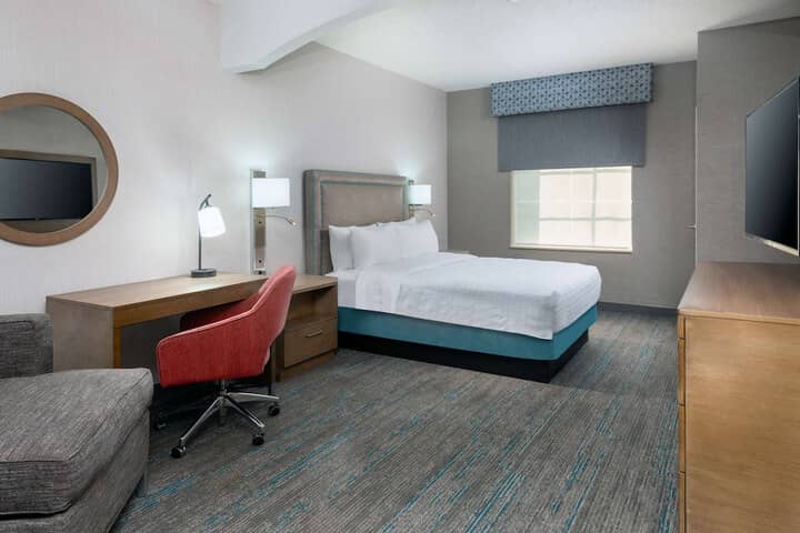 Room 16 of 39