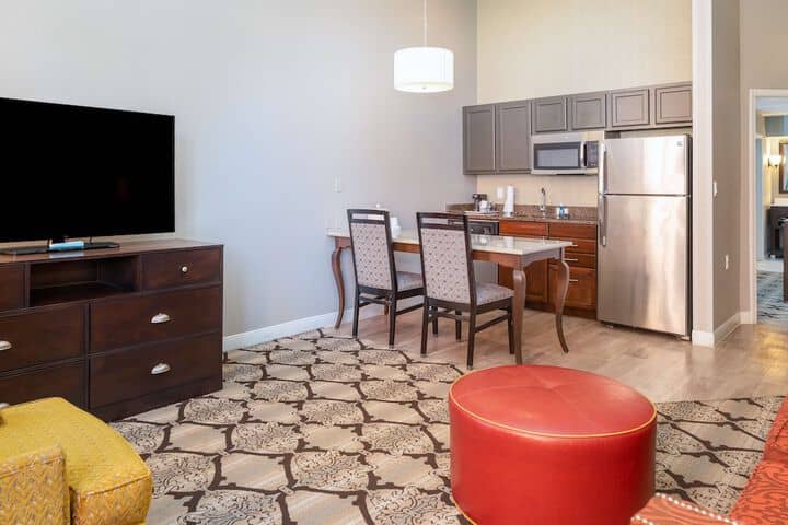 Room 78 of 291