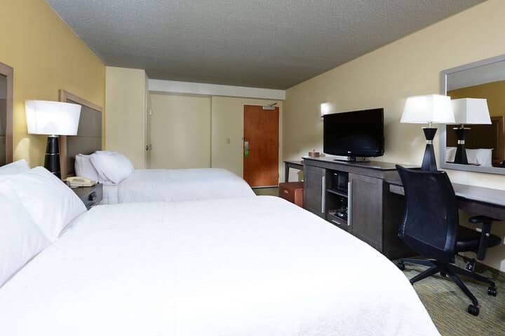 Room 11 of 49