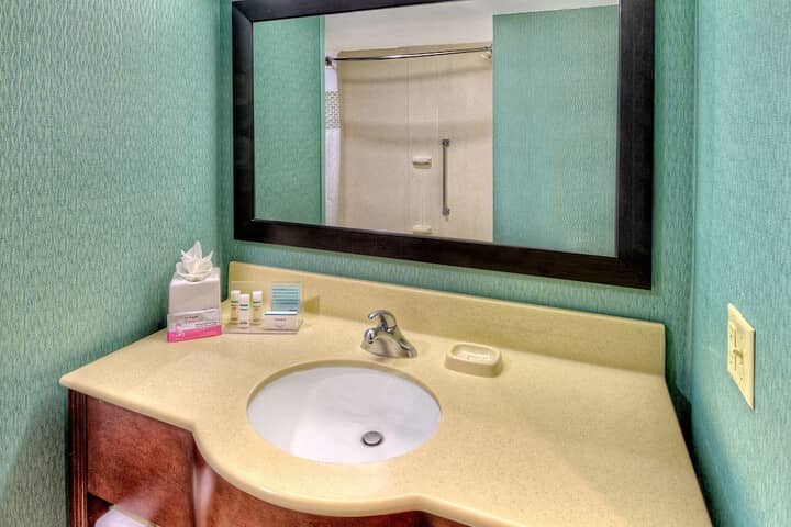 Room 19 of 27