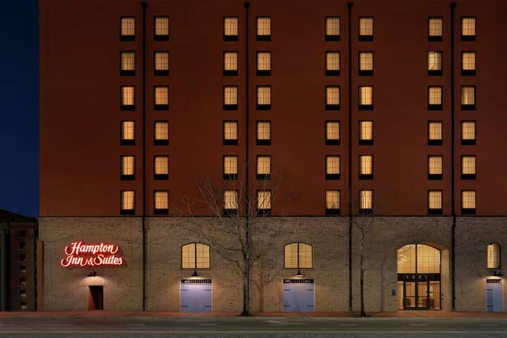 Hotel 288 of 291