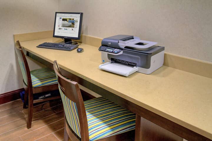 Business Center 55 of 58