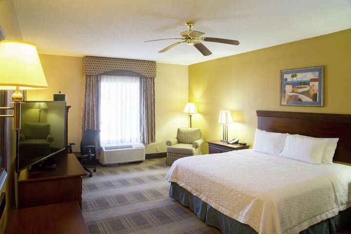 Room 15 of 79