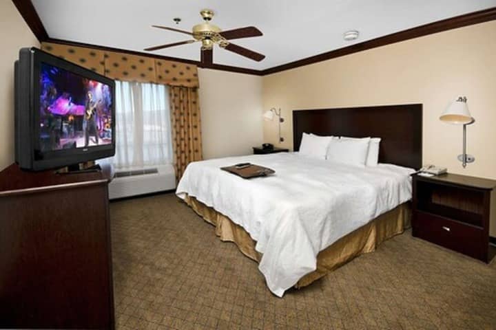 Room 14 of 43