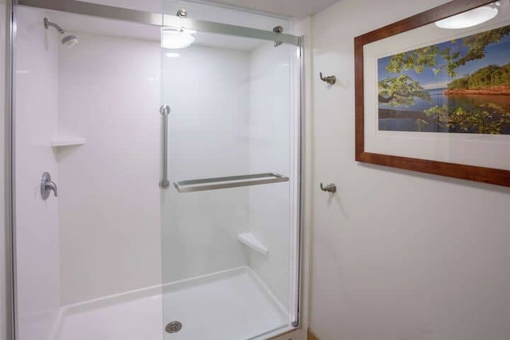Room 41 of 62