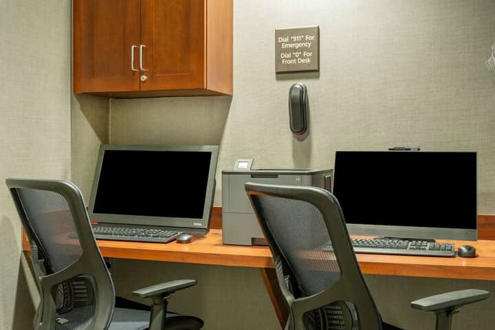 Business Center 39 of 46