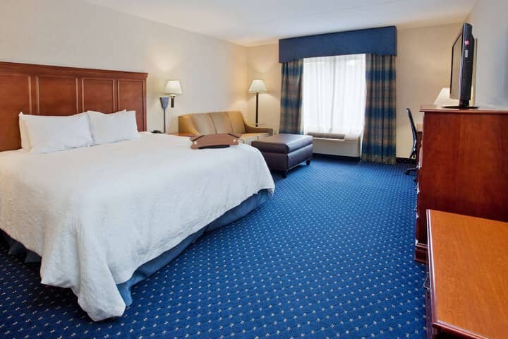 Room 27 of 135