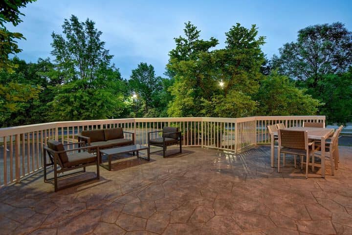 Terrace/Patio 40 of 45